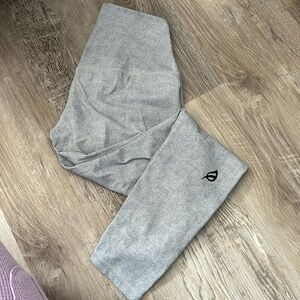 High-Waist Herringbone Yoga Leggings in Light Blue-Gray